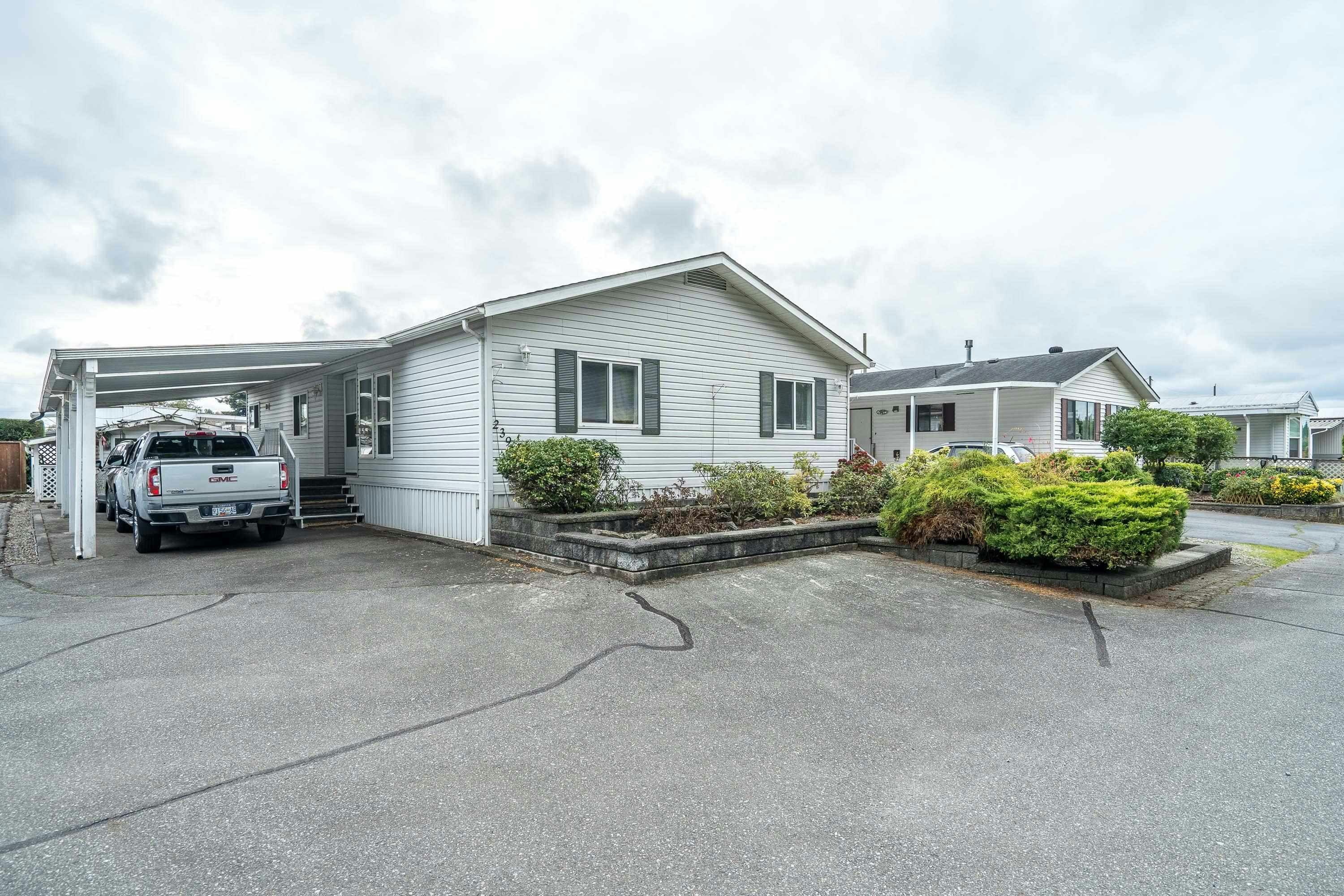 239-27111 0 Avenue, Langley, BC, V4W 2T6