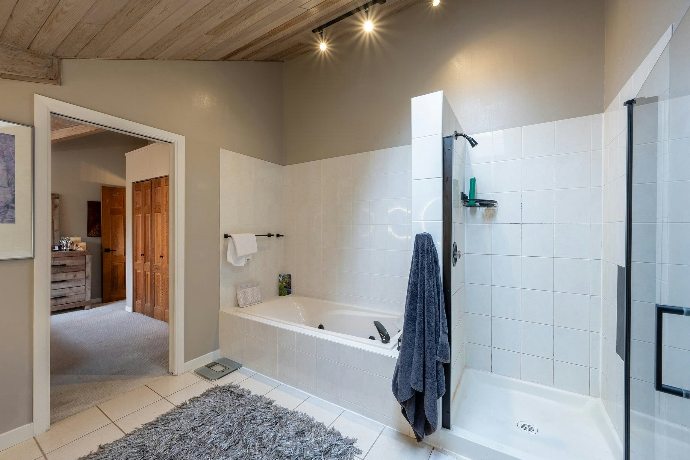 6272 Bishop Way, Whistler, BC, V8E 0C6 - 15