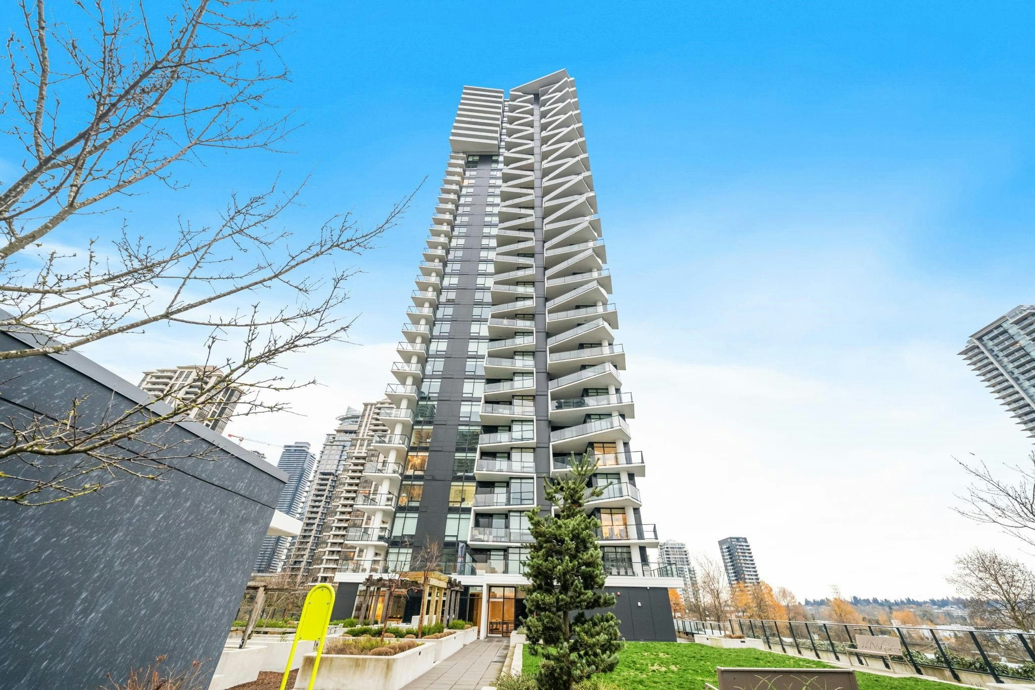 2607 2181 Madison Avenue, Burnaby, BC, V5C 0N4 - 16