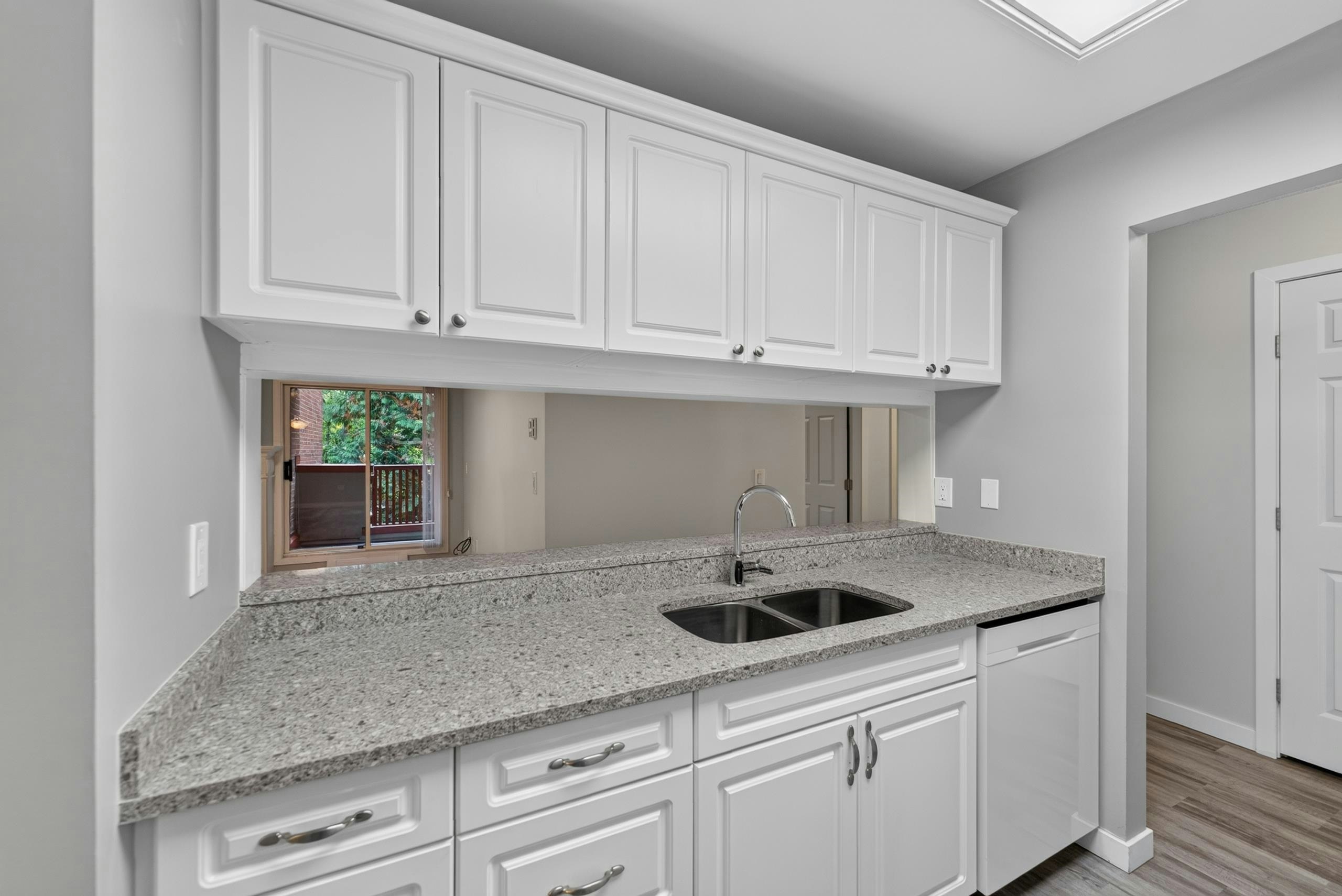216-7531 Minoru Boulevard, Richmond, BC, V6Y 1Z3 - 24