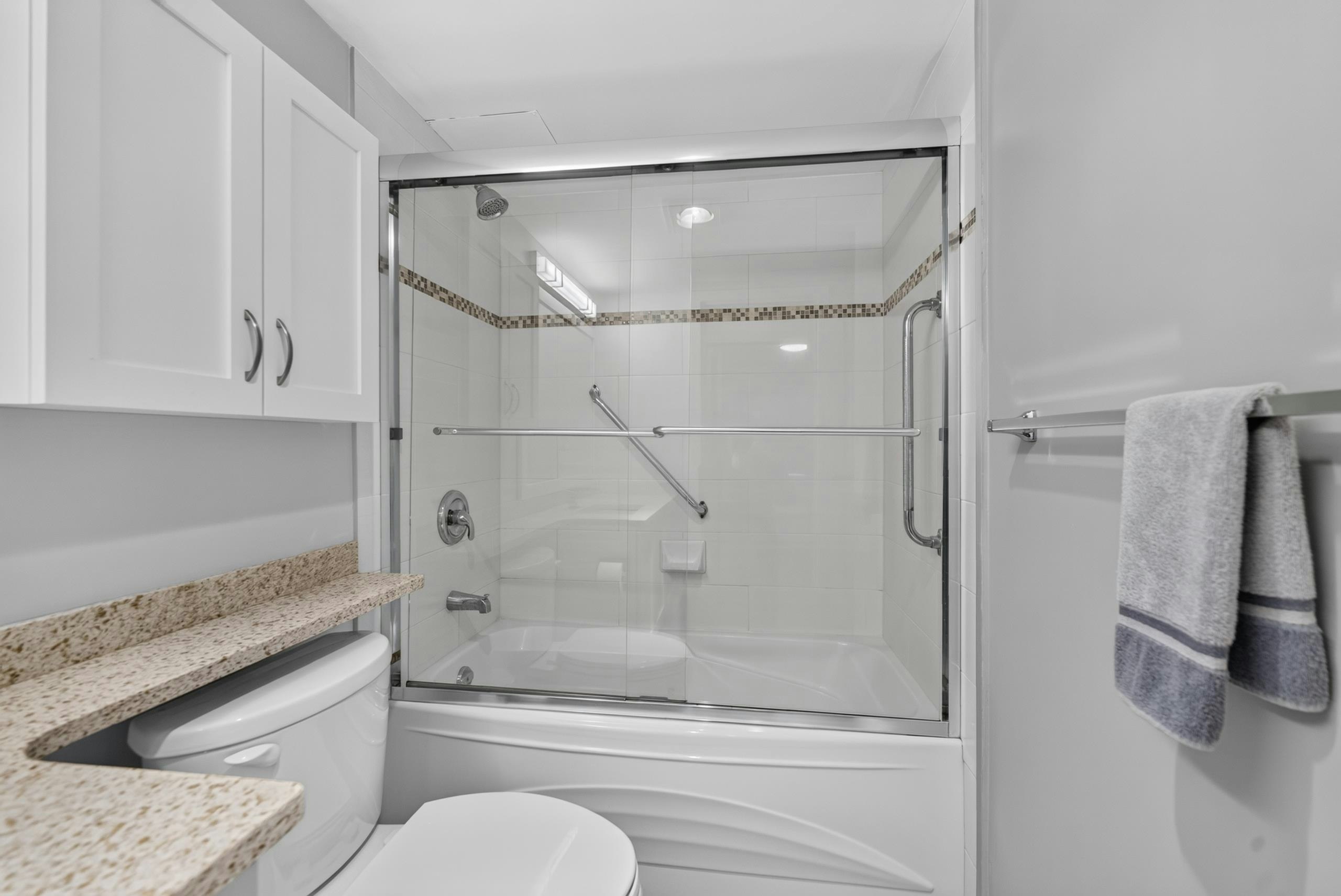 216-7531 Minoru Boulevard, Richmond, BC, V6Y 1Z3 - 10