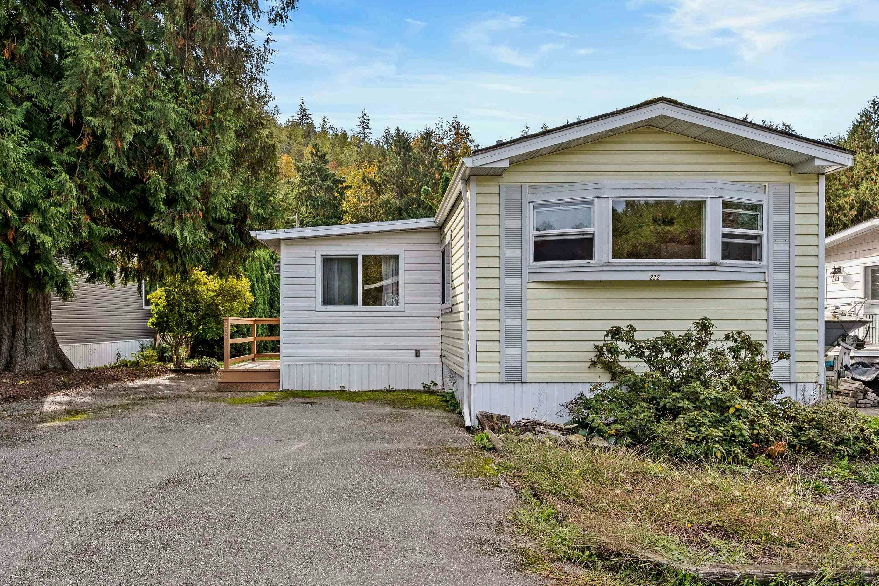 222-45835 Sleepy Hollow Road, Cultus Lake, BC, V2R 5A9 - 2