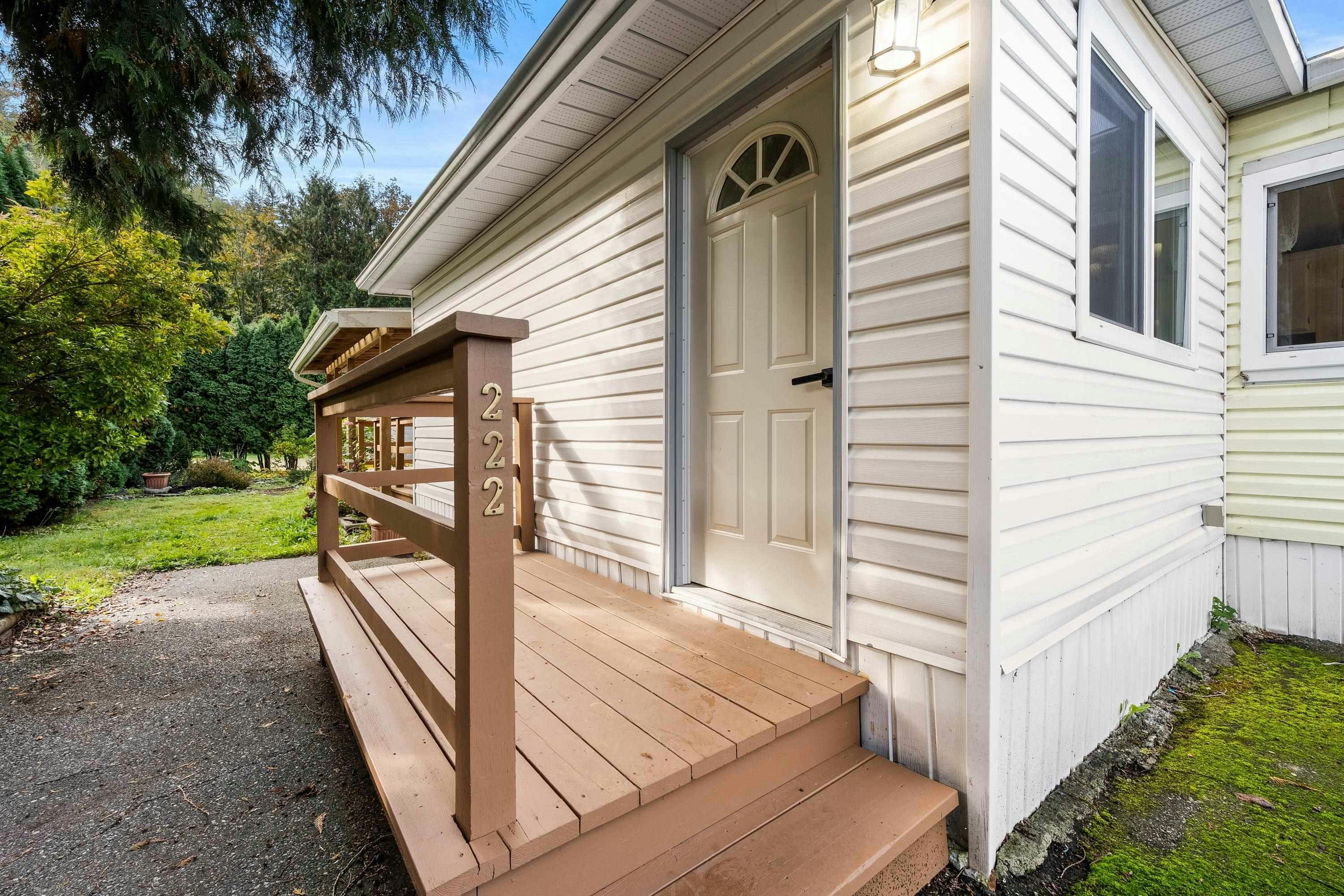 222-45835 Sleepy Hollow Road, Cultus Lake, BC, V2R 5A9 - 3