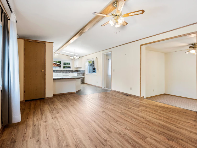 222-45835 Sleepy Hollow Road, Cultus Lake, BC, V2R 5A9 - 13