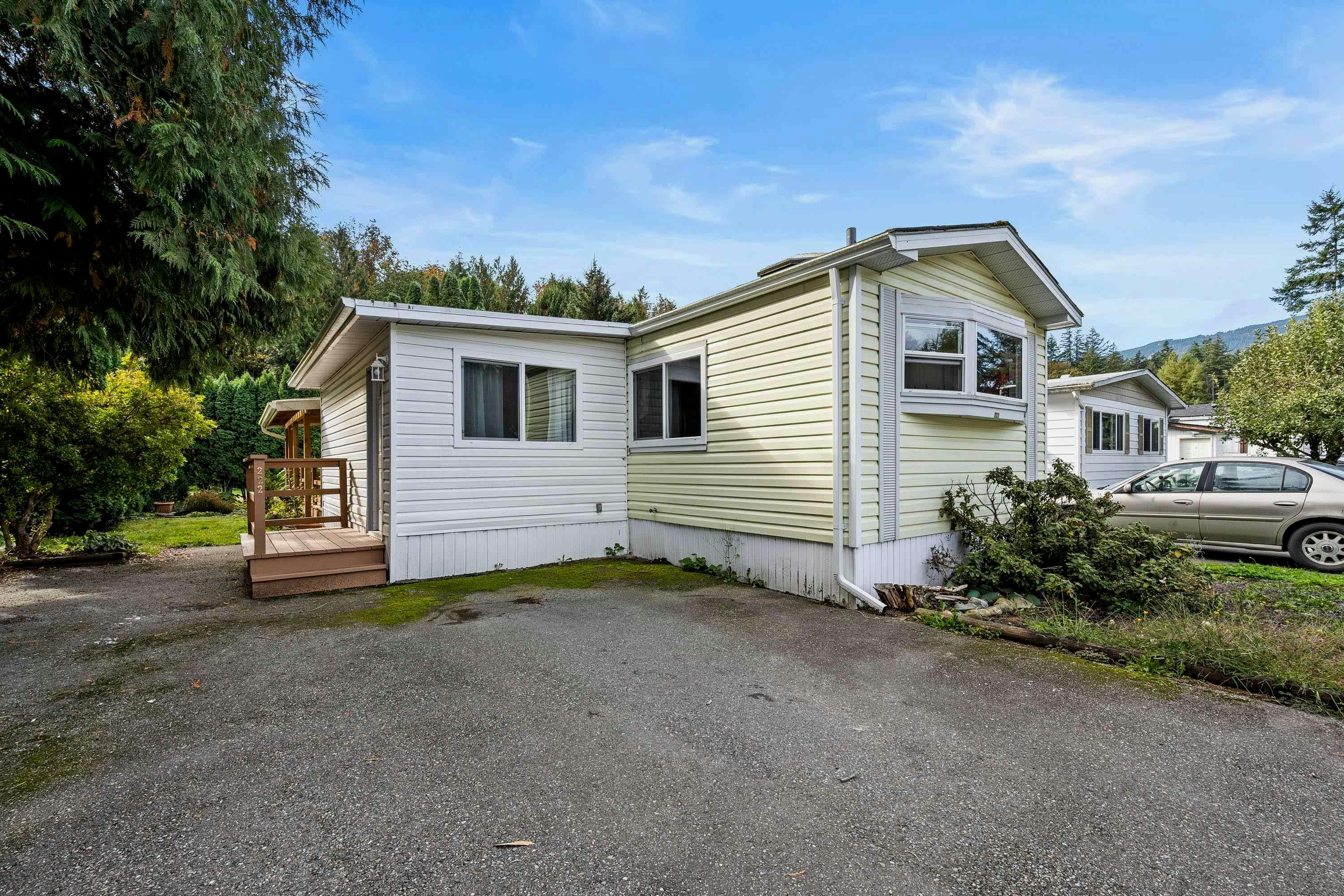 222-45835 Sleepy Hollow Road, Cultus Lake, BC, V2R 5A9