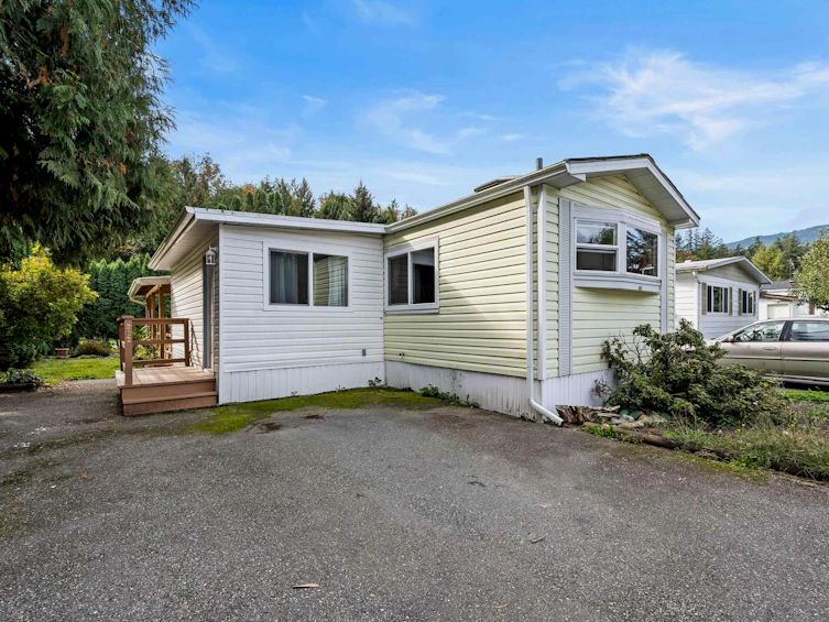 222-45835 Sleepy Hollow Road, Cultus Lake, BC, V2R 5A9