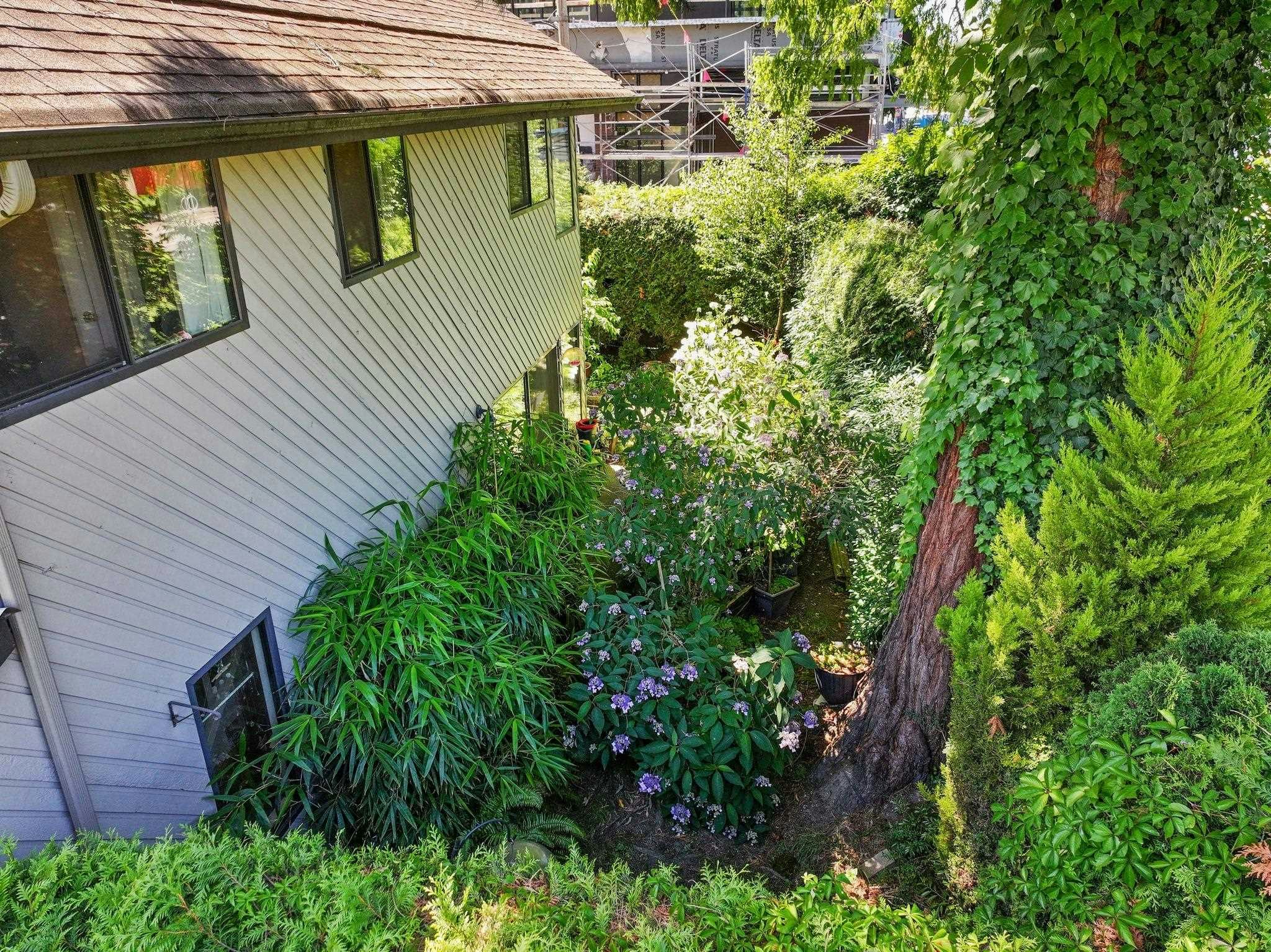 31-460 W 16th Avenue, Vancouver, BC, V5Y 1Z3 - 26