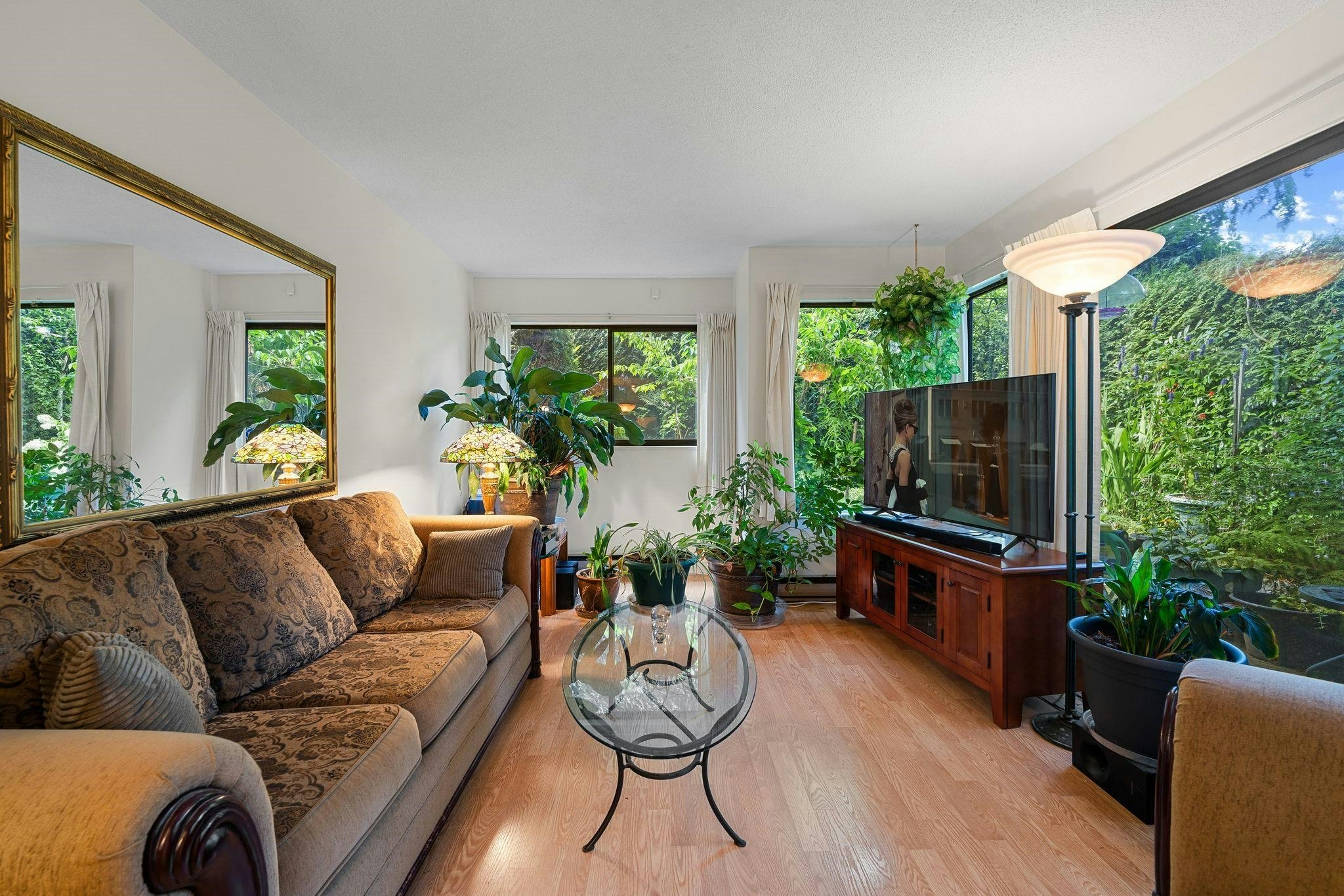 31-460 W 16th Avenue, Vancouver, BC, V5Y 1Z3 - 8