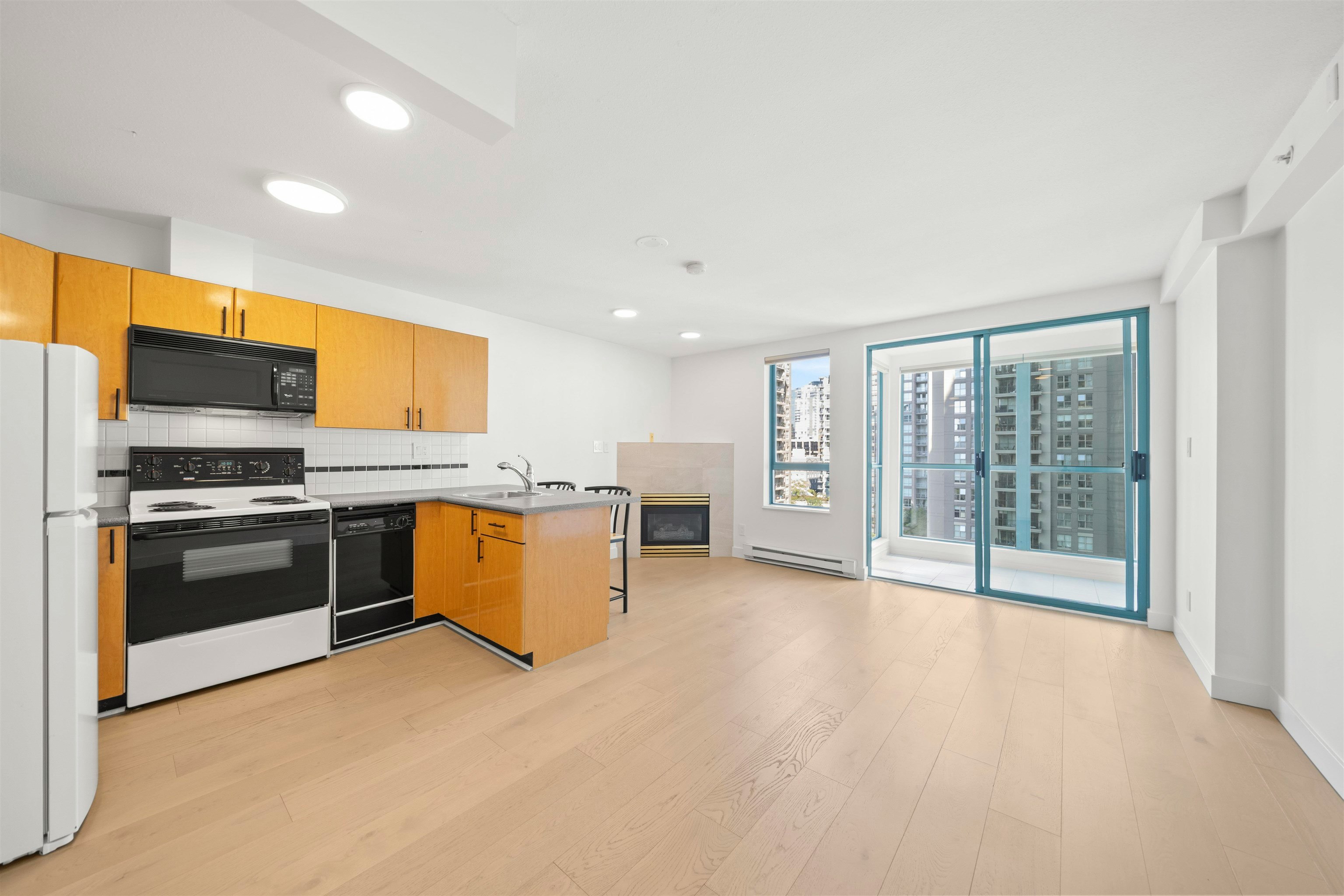 1610-939 Homer Street, Vancouver, BC, V6B 2W6 - 10