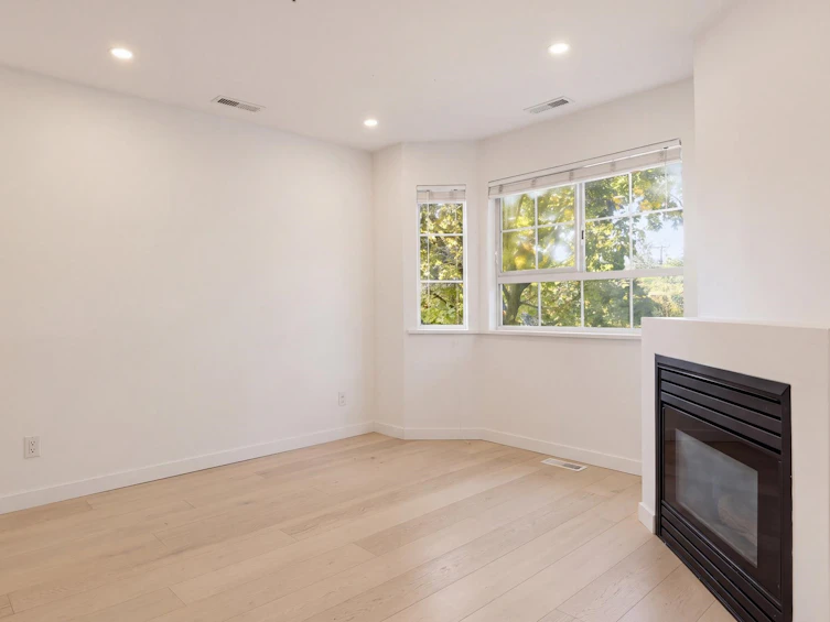 202-1520 Cotton Drive, Vancouver, BC, V5L 3V2 - 14