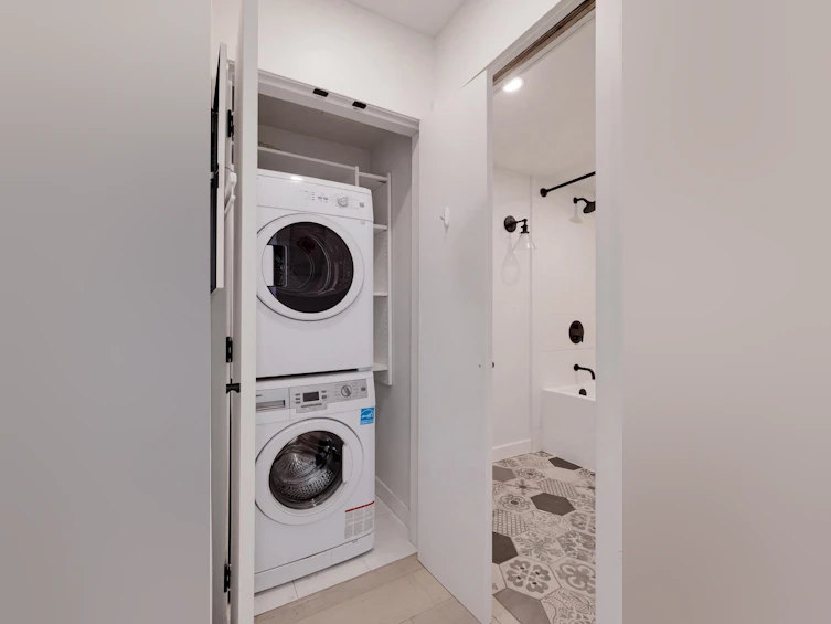 202-1520 Cotton Drive, Vancouver, BC, V5L 3V2 - 18