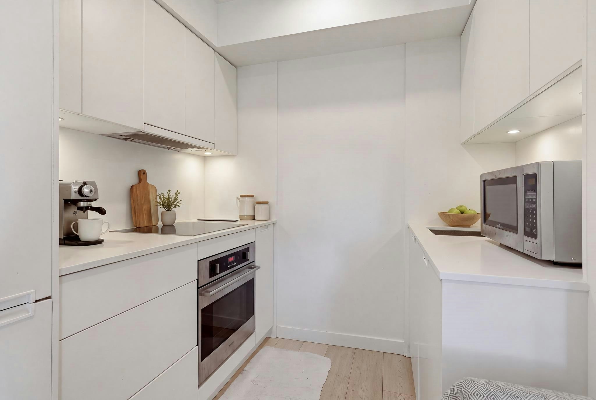 202-1520 Cotton Drive, Vancouver, BC, V5L 3V2 - 8