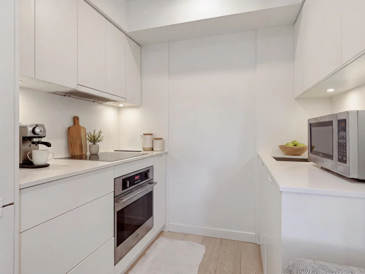 202-1520 Cotton Drive, Vancouver, BC, V5L 3V2 - 8