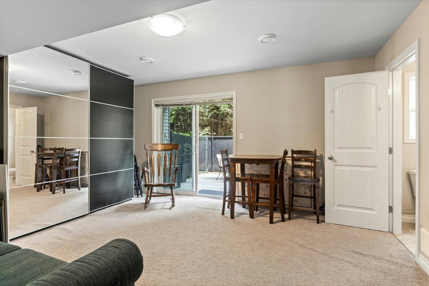 25-1609 Agassiz Rosedale No 9 Highway - 4