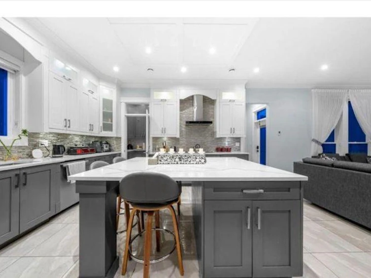 6637 121a Street, Surrey, BC, V3W 0H8 - 10