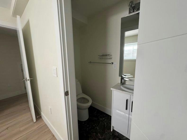 6637 121a Street, Surrey, BC, V3W 0H8 - 33