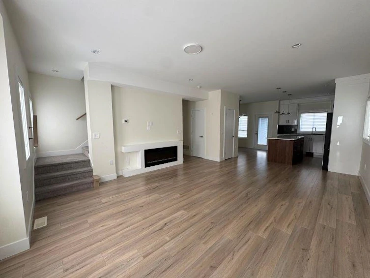 6637 121a Street, Surrey, BC, V3W 0H8 - 35