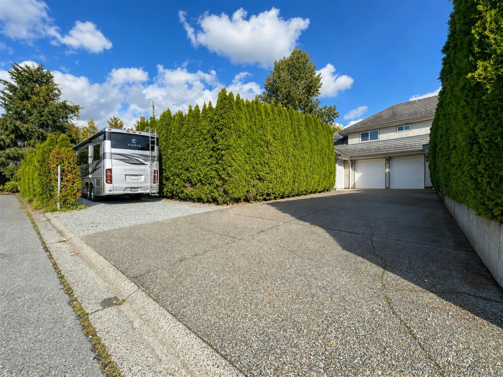 8055 144th Street, Surrey, BC, V3W 5T3 - 29