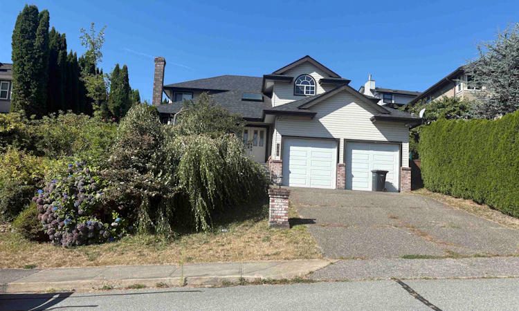 740 Clearwater Way
