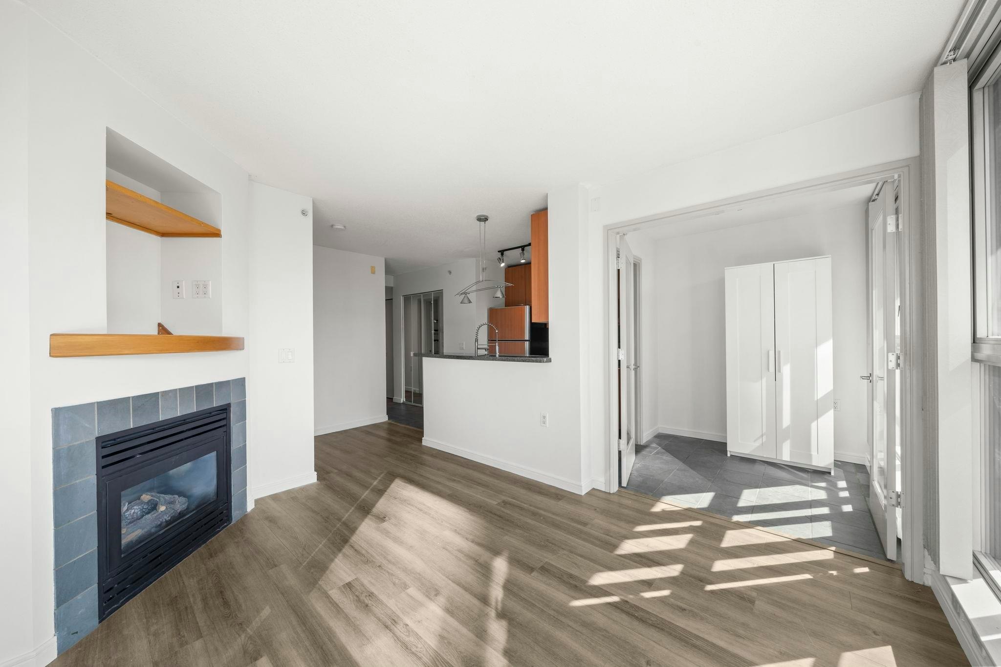 1807-1068 Hornby Street, Vancouver, BC, V6Z 2Y7 - 18