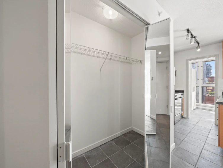 1807-1068 Hornby Street, Vancouver, BC, V6Z 2Y7 - 21