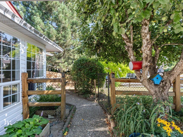 5709 Stonehaven Street, Chilliwack, BC, V2R 3Y6 - 32