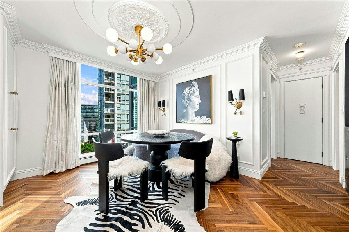2503-198 Aquarius Mews, Vancouver, BC, V6Z 2Y4 - 23