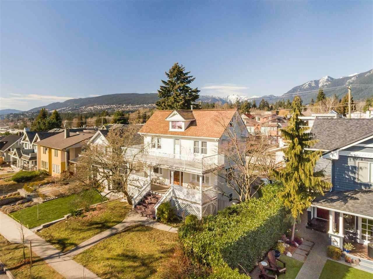 416 W 6th Street, North Vancouver, BC, V7M 1K9