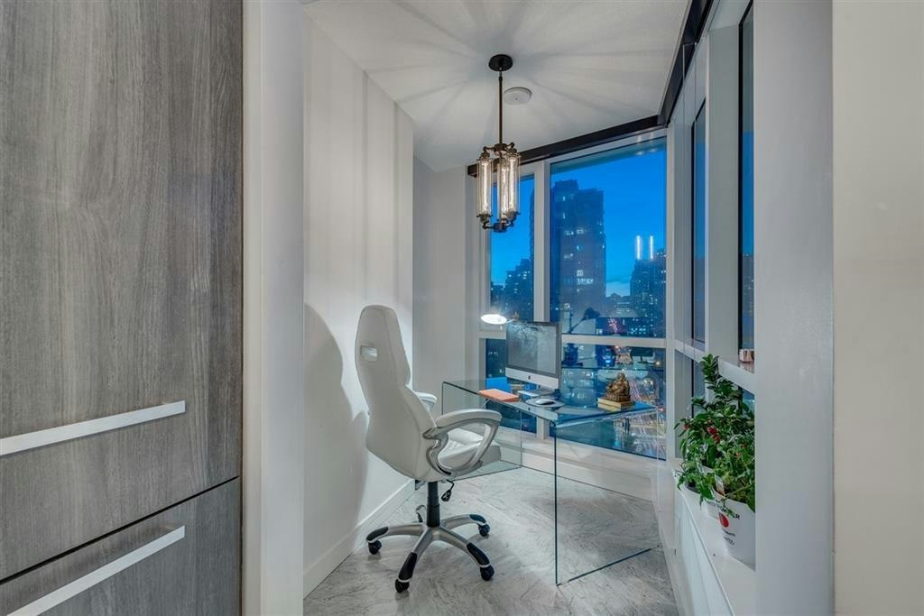 PH2015-68 Smithe Street, Vancouver, BC, V6B 0P4 - 18