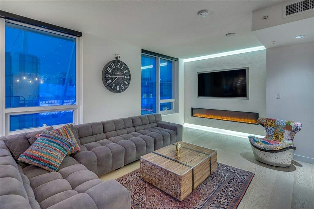 PH2015-68 Smithe Street, Vancouver, BC, V6B 0P4 4