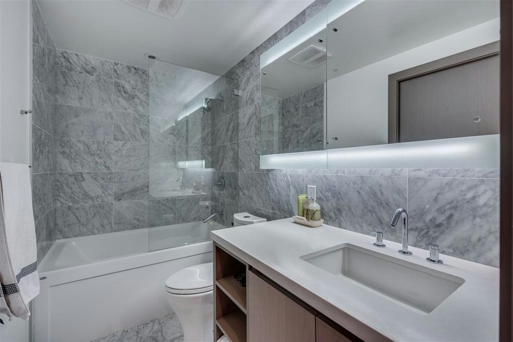 PH2015-68 Smithe Street, Vancouver, BC, V6B 0P4 - 11