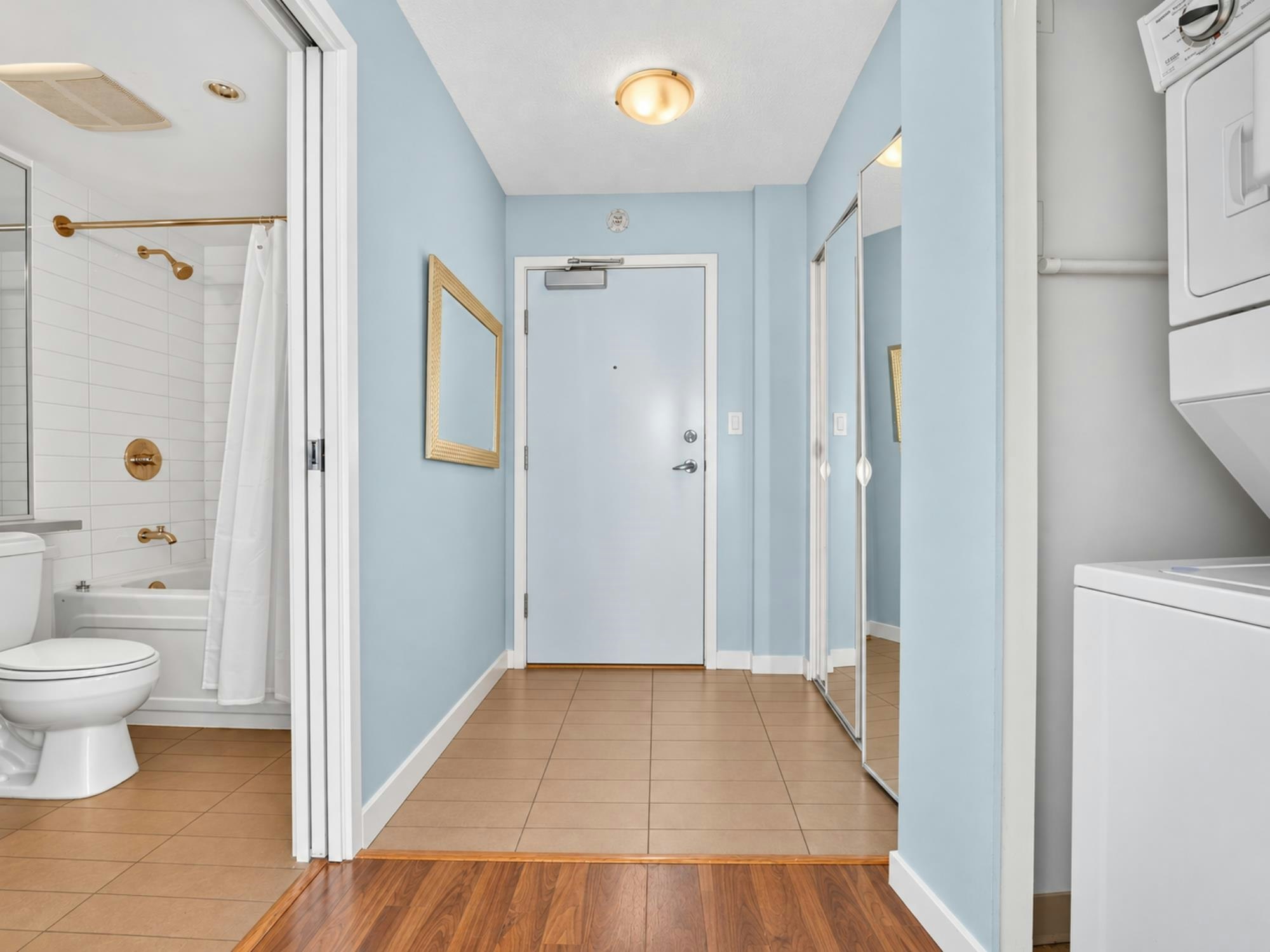 2508-233 Robson Street - 4