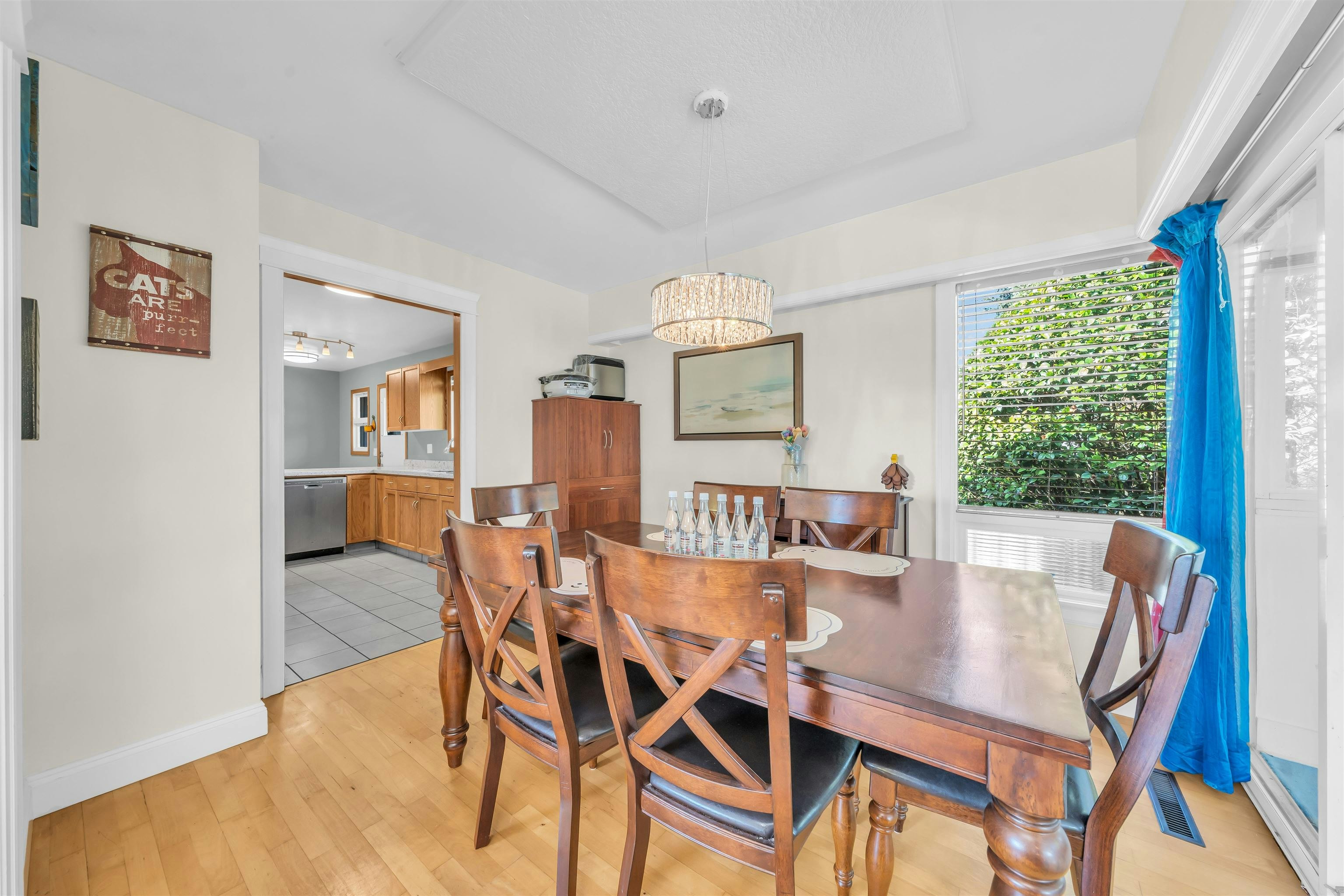 8758 Crest Drive, Burnaby, BC, V3N 4A2 - 25