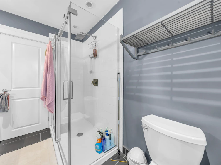 8758 Crest Drive, Burnaby, BC, V3N 4A2 - 34
