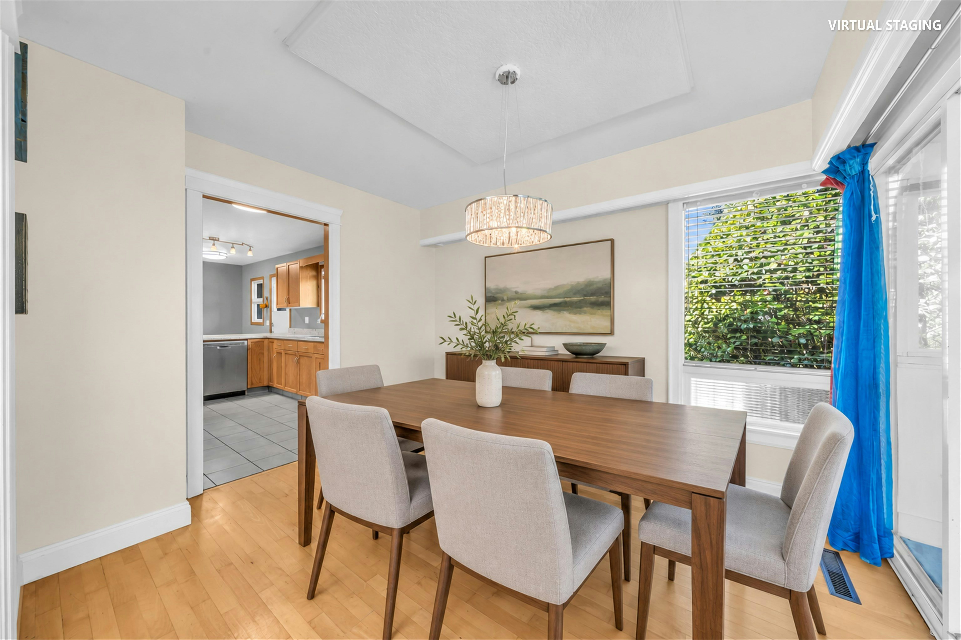 8758 Crest Drive, Burnaby, BC, V3N 4A2 - 8