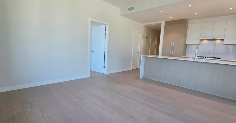 2103-128 W 15th Street, North Vancouver, BC, V7M 0H6 - 10