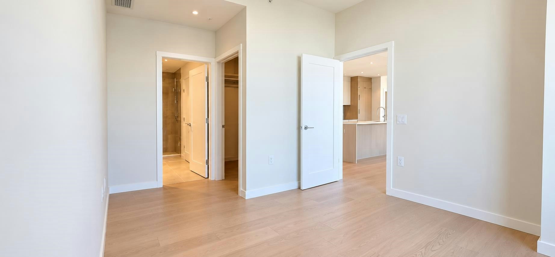 2103-128 W 15th Street, North Vancouver, BC, V7M 0H6 - 14