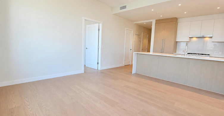 2103-128 W 15th Street, North Vancouver, BC, V7M 0H6 - 5