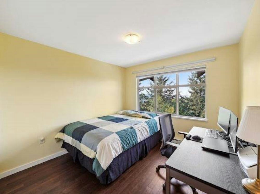 320 Decaire Street, Coquitlam, BC, V3K 7C3 - 19