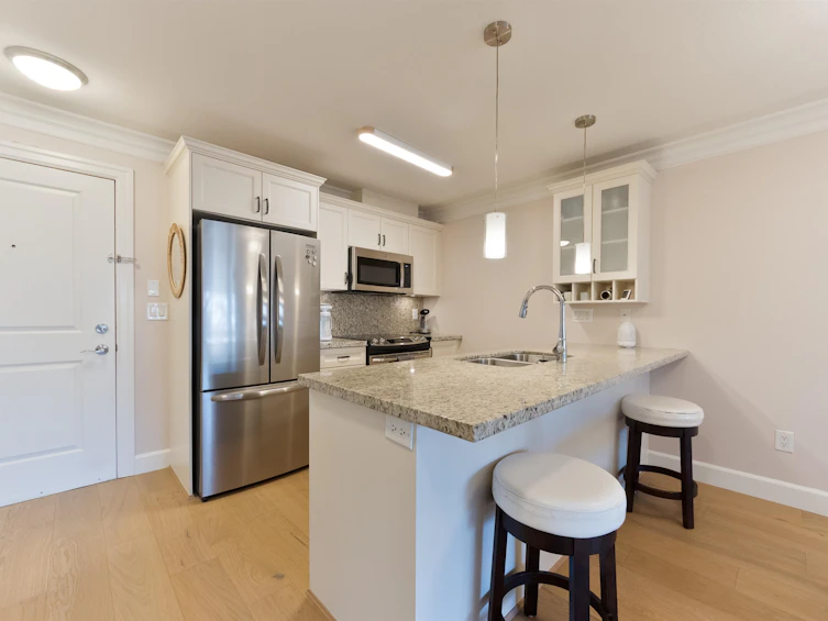 306-15357 Roper Avenue, Surrey, BC, V4B 2G2 - 7
