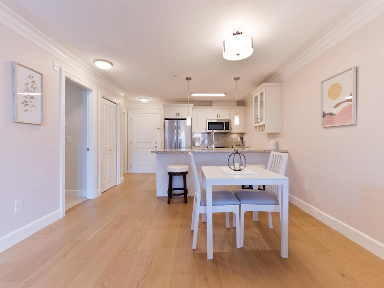 306-15357 Roper Avenue, Surrey, BC, V4B 2G2 - 9