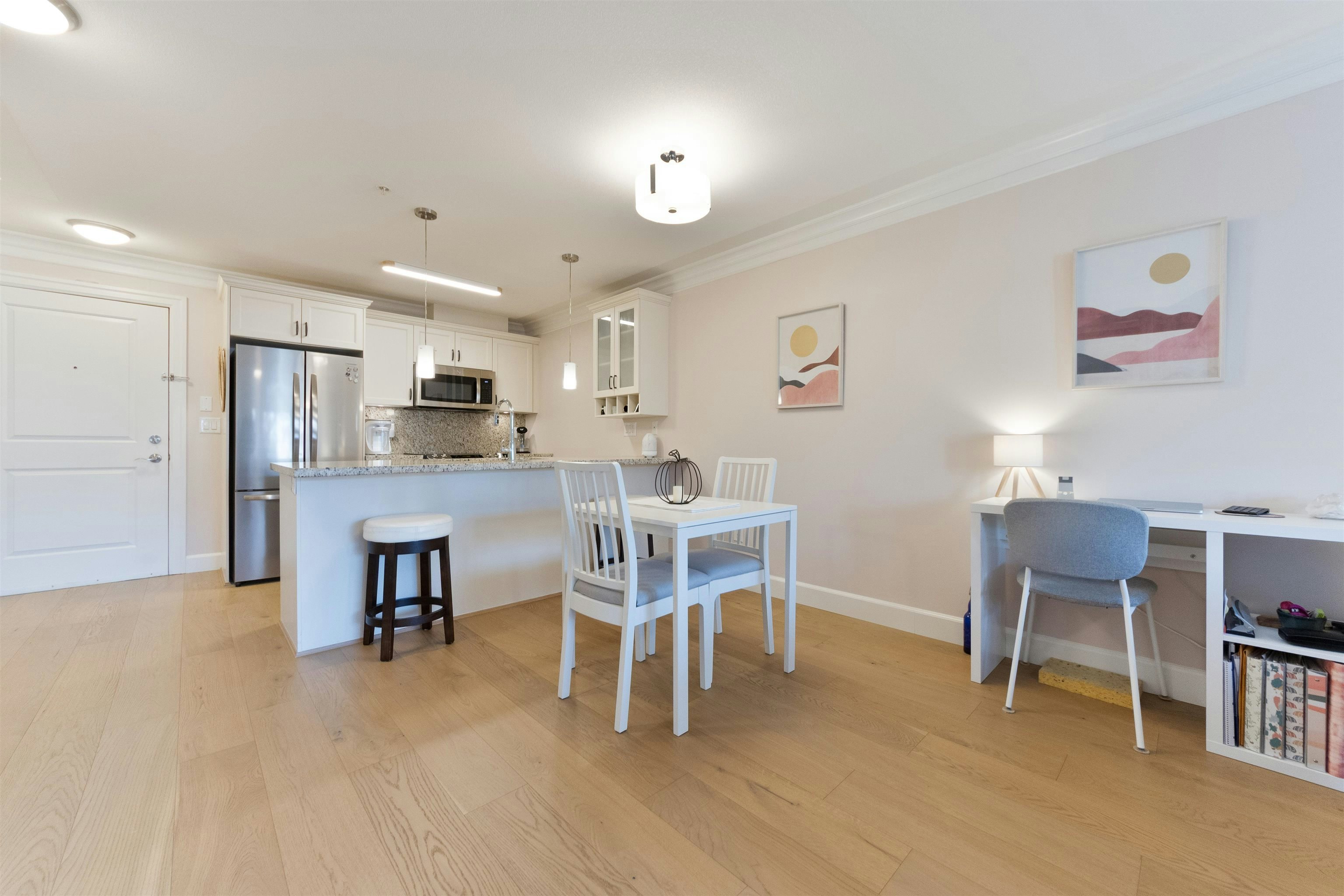 306-15357 Roper Avenue, Surrey, BC, V4B 2G2 - 8