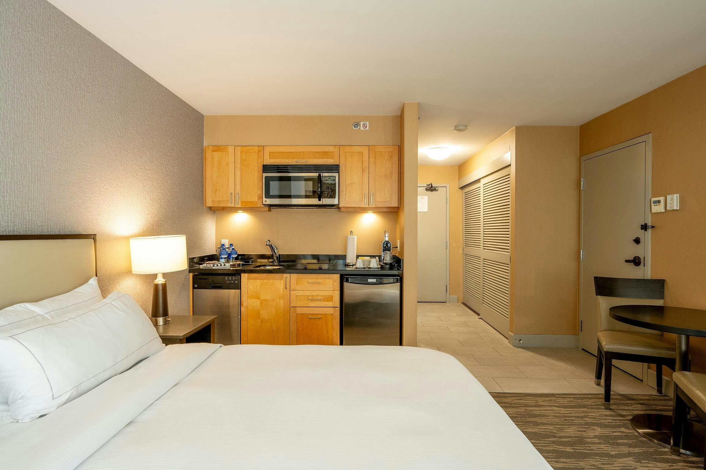266/268-4050 Whistler Way, Whistler, BC, V8E 1H9 - 6