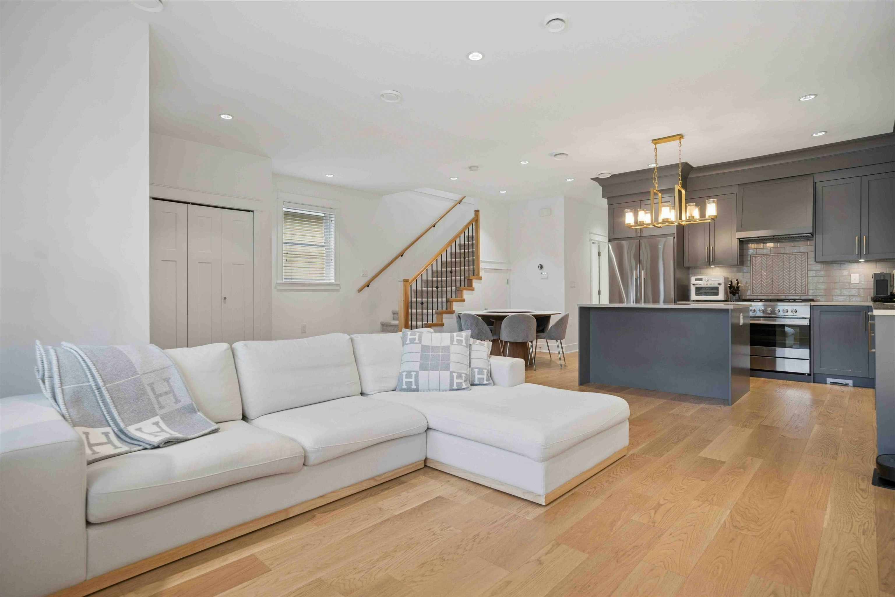 5680 Williams Road, Richmond, BC, V7E 1K3 - 6