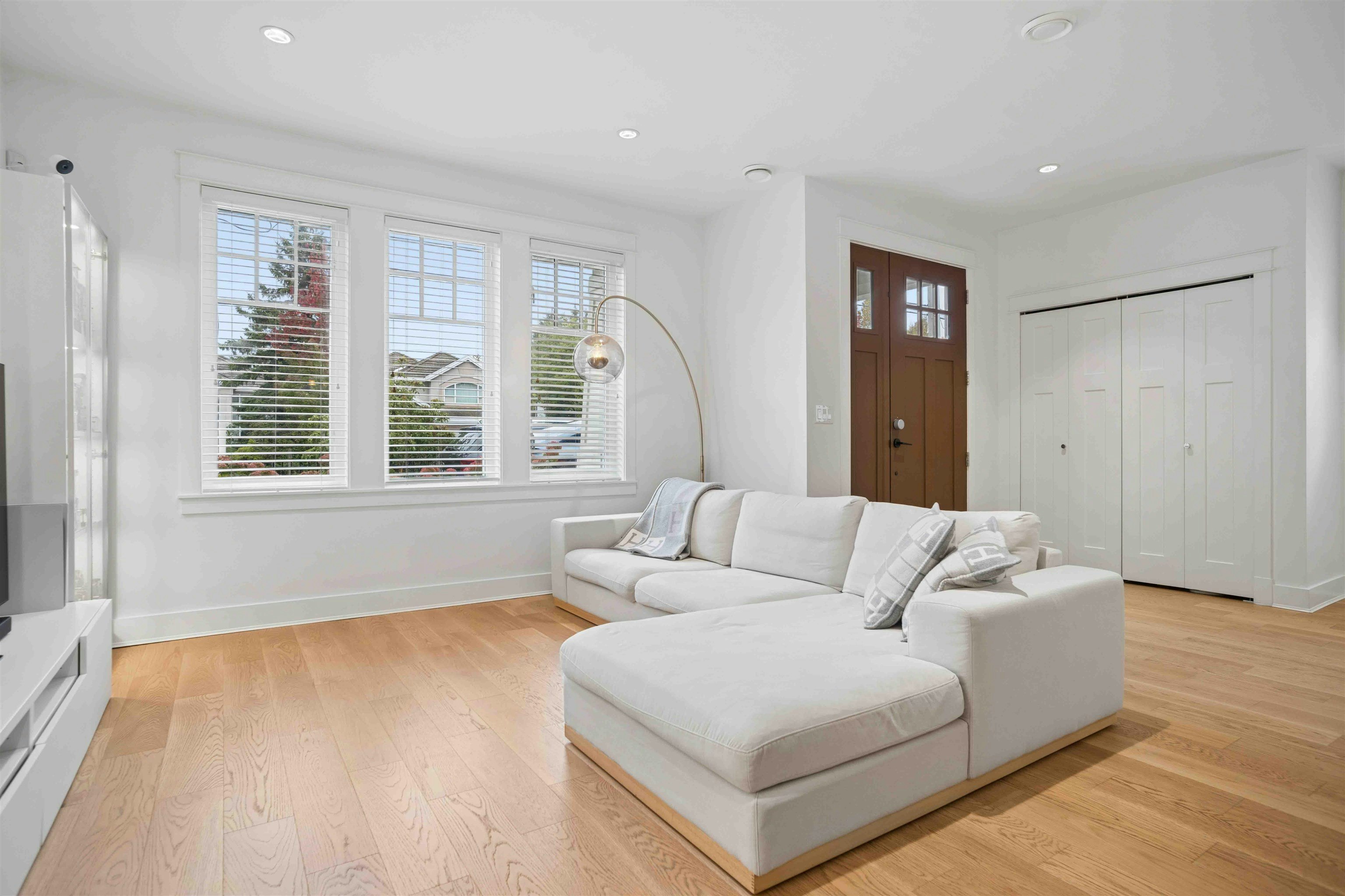5680 Williams Road - 5