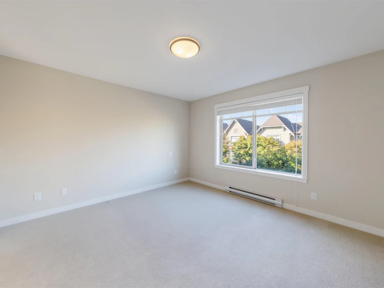 16476 24a Avenue, Surrey, BC, V3Z 0V8 - 17