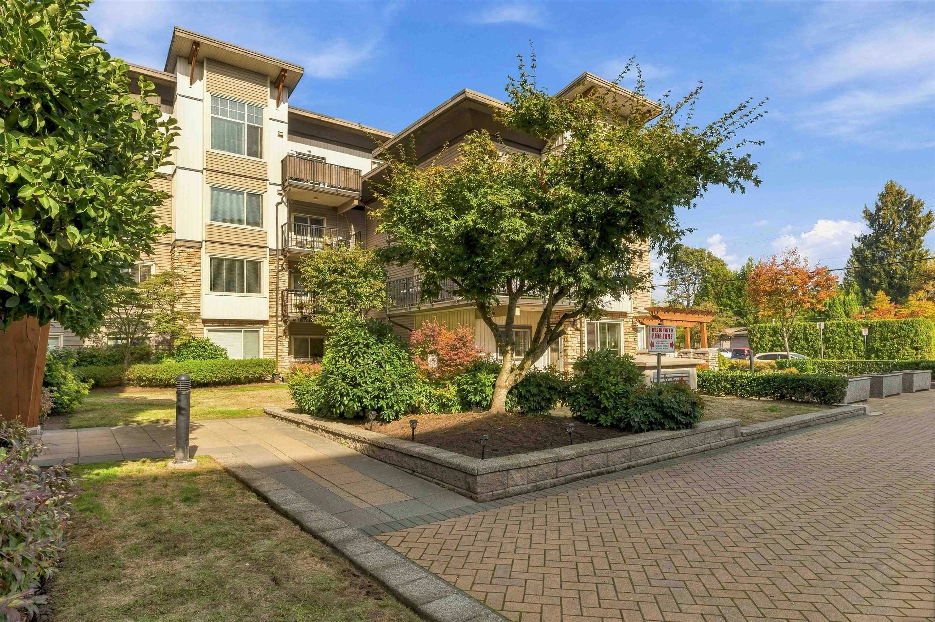 216-11935 Burnett Street - 2