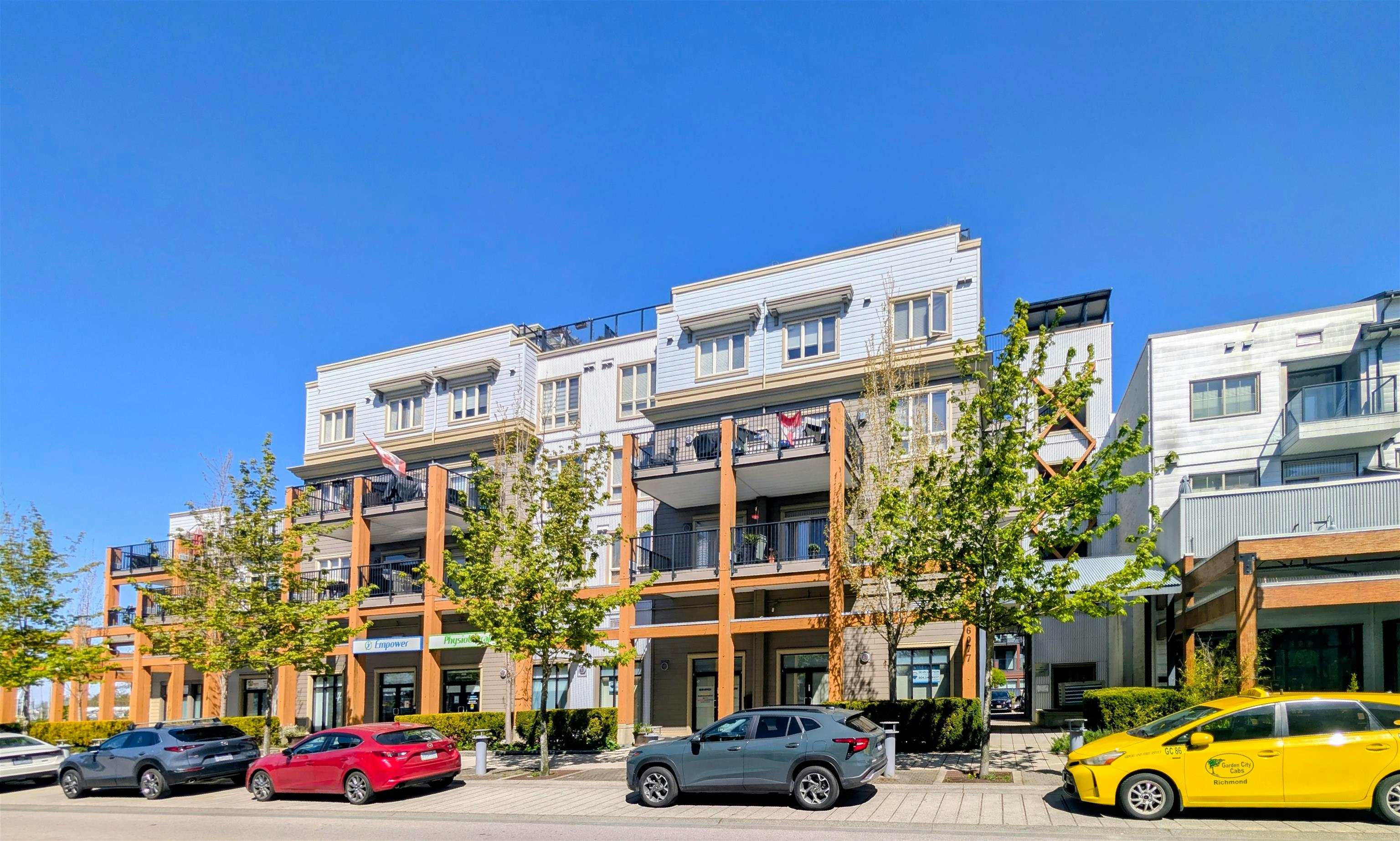 206-6077 London Road, Richmond, BC, V7E 0A7