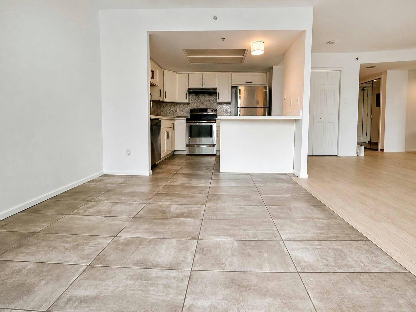 504-1159 Main Street, Vancouver, BC, V6A 4B6 - 8