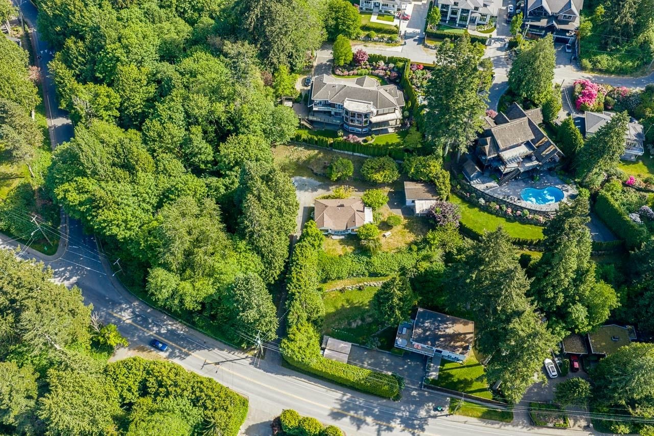 12520 Crescent Road, Surrey, BC, V4A 2V3 - 11